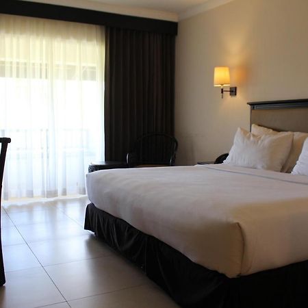 Grand Luley Manado Otel Dış mekan fotoğraf