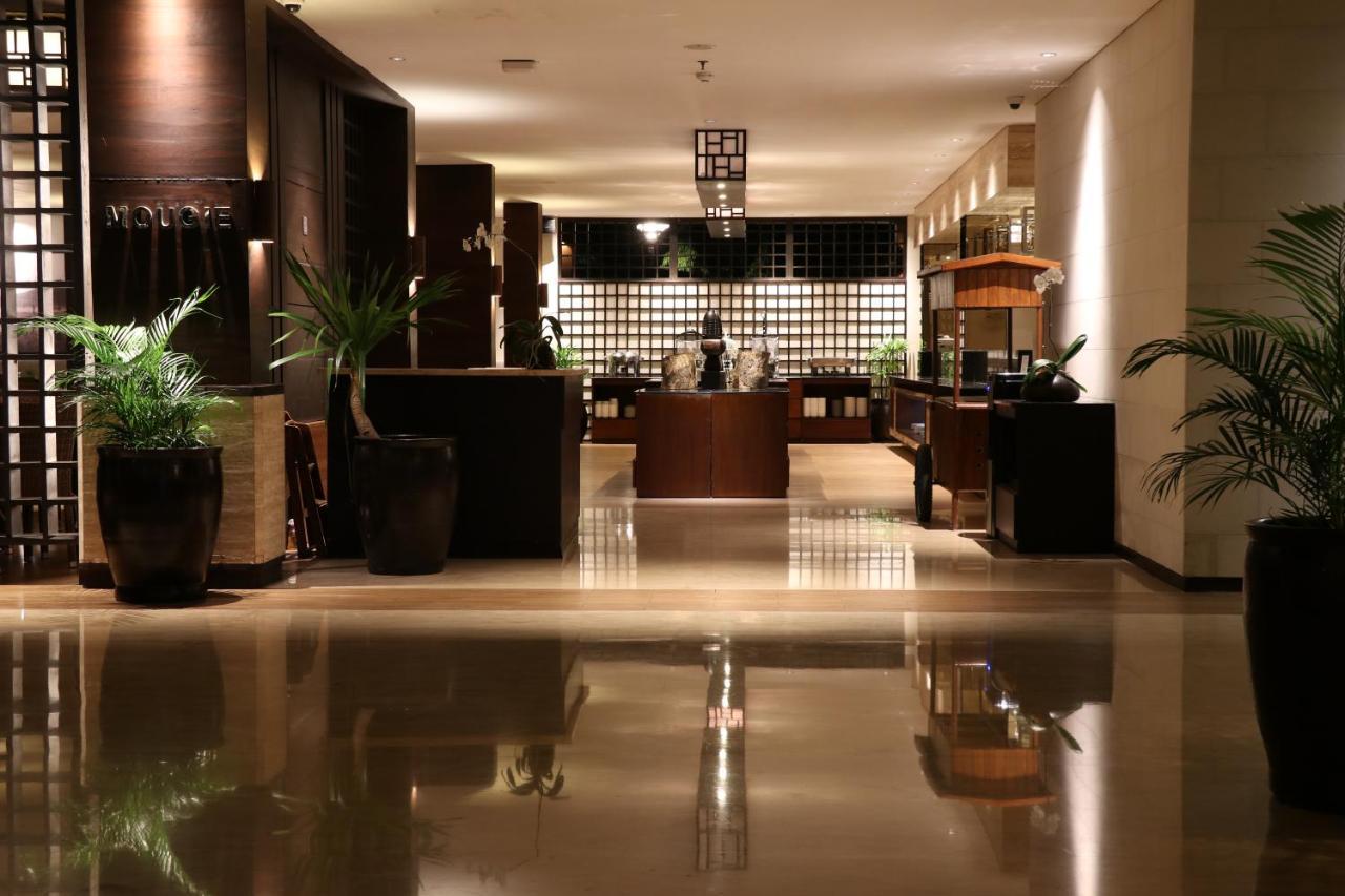 Grand Luley Manado Otel Dış mekan fotoğraf