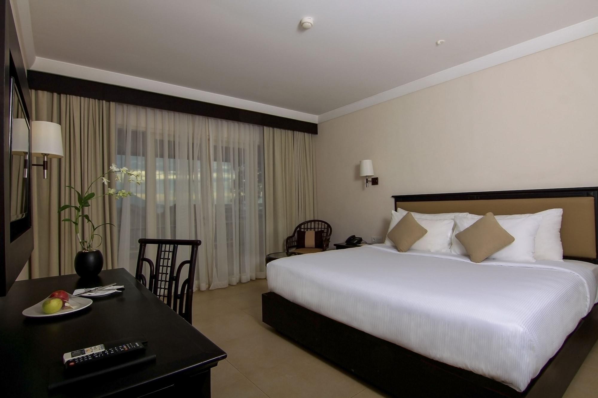 Grand Luley Manado Otel Dış mekan fotoğraf