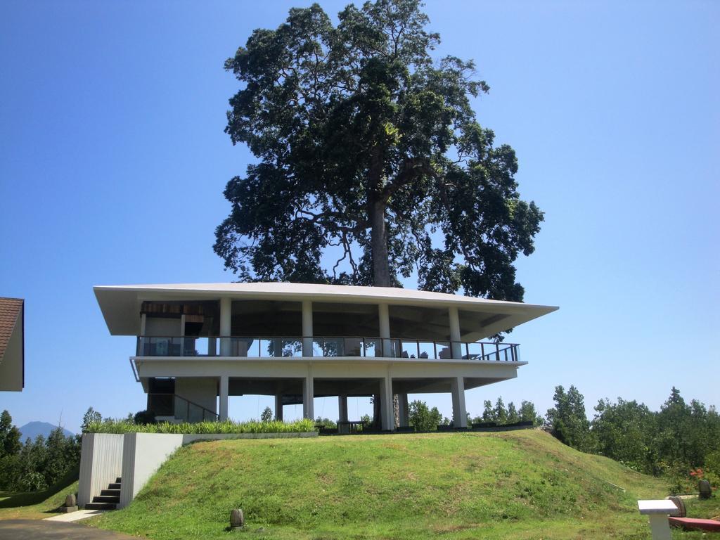 Grand Luley Manado Otel Dış mekan fotoğraf